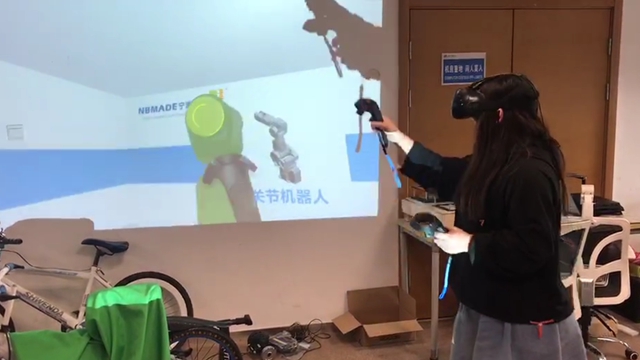 VR拆解关节机器人