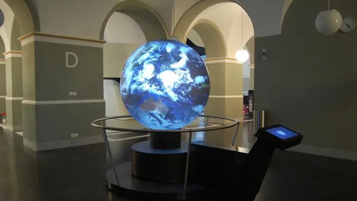 球幕在数字天文馆中的使用效果