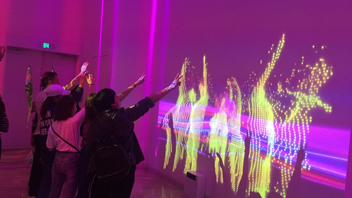体感互动投影在数字化展厅中的使用
